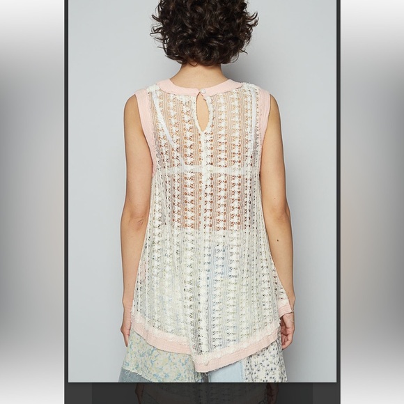 Pol. Pink and Cream Sleeveless Knit Top - Picture 2 of 3